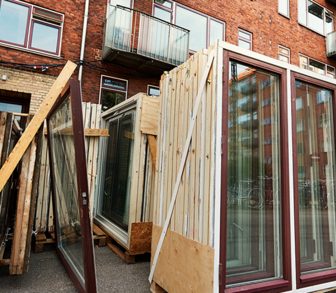 vinduer-i-gården.png