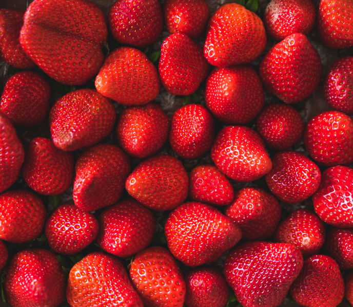 strawberries-background-picjumbo-com.jpg