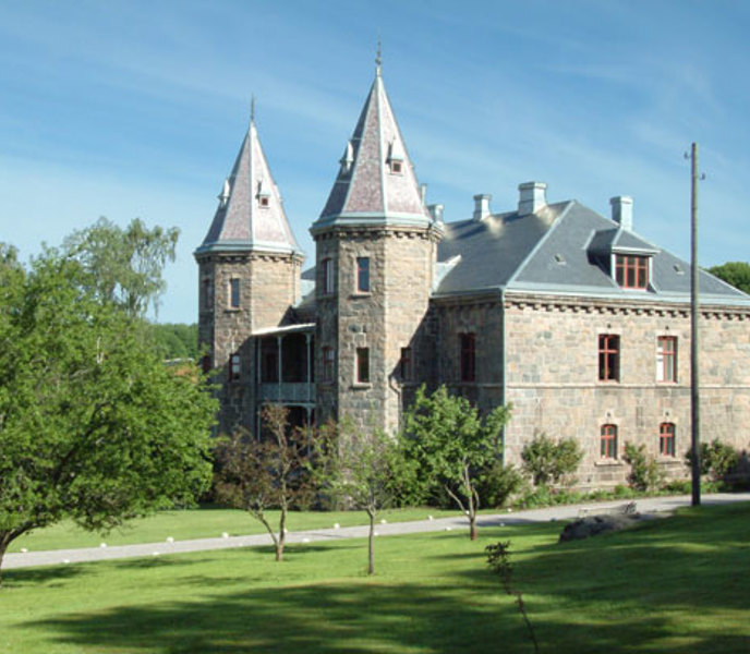 Mostorp Slott
